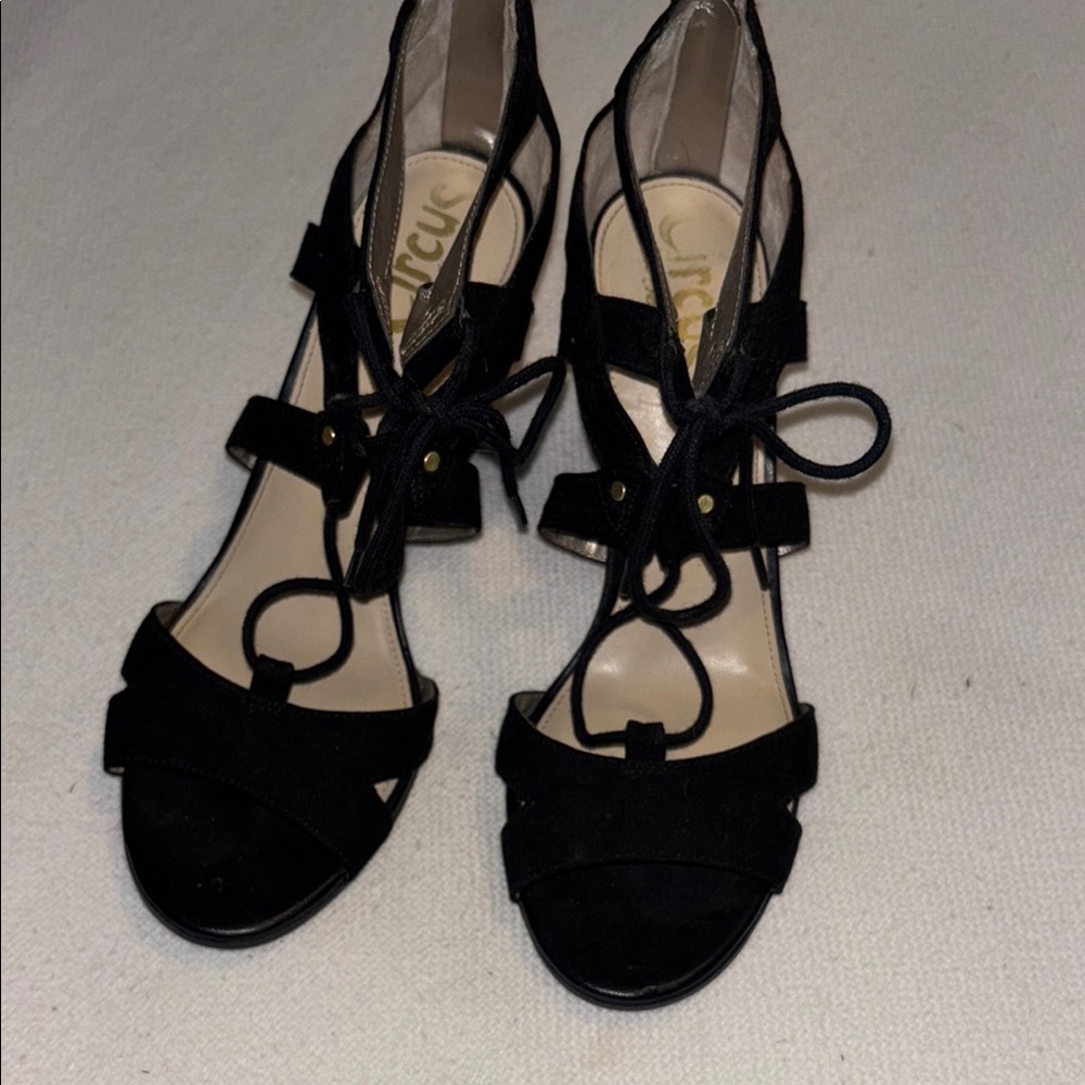 Circus by Sam Edelman Black Strappy Women's Sandals